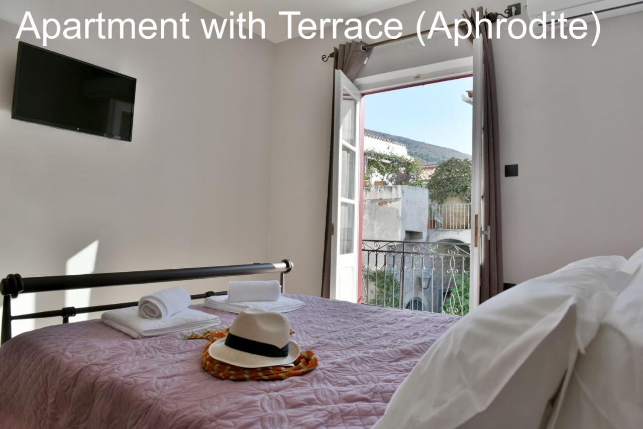 Hydra Port Apartments 外观 照片
